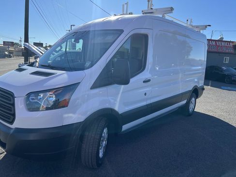 Used 2017 Ford Transit 250 148 Medium Roof RWD image 3