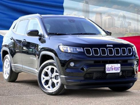 New 2026 Jeep Compass Latitude image 1