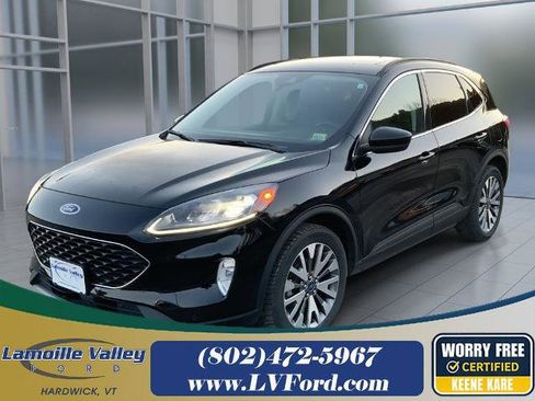 Certified 2022 Ford Escape Titanium w/ Class II Trailer Tow Package AWD/4WD image 1