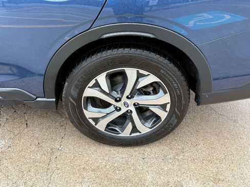 Used 2022 Subaru Outback Limited image 59