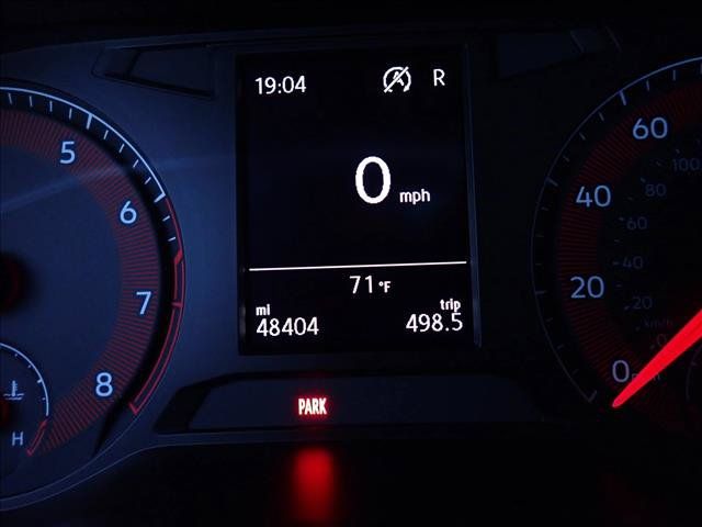 Used 2021 Volkswagen Jetta SE w/ SE Cold Weather Package FWD image 22