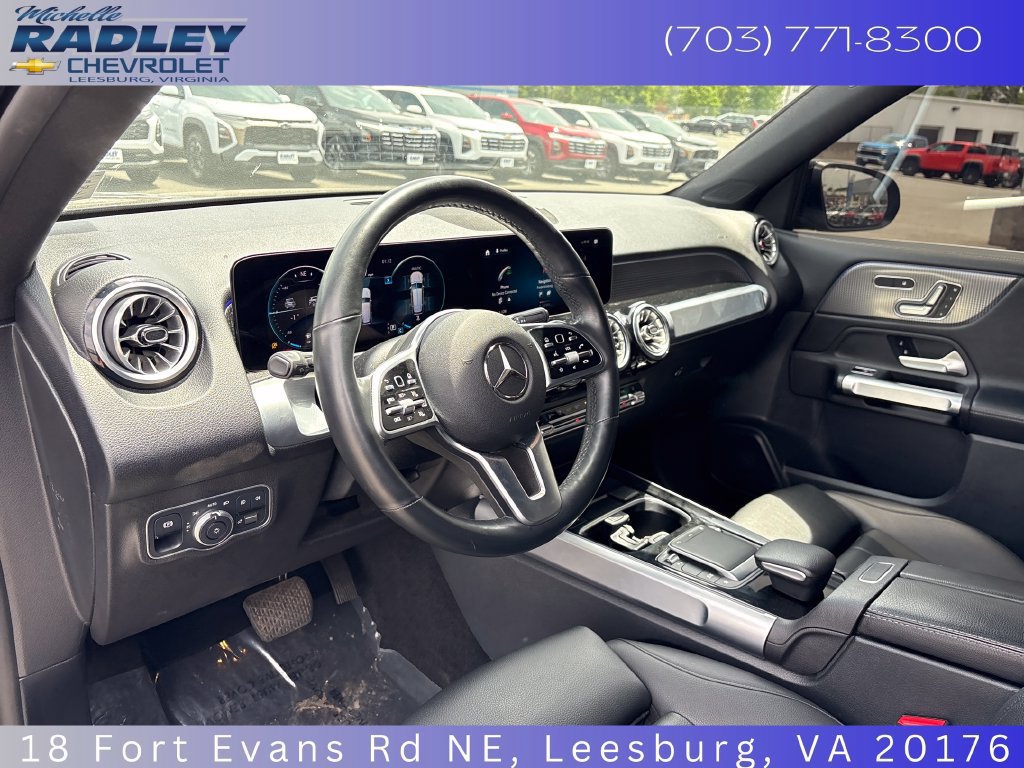 Used 2022 Mercedes-Benz GLB 250 4MATIC image 4