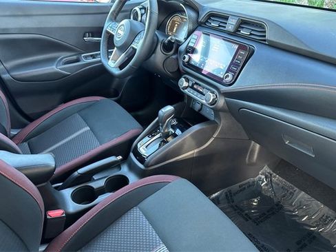 Used 2025 Nissan Versa SR w/ Trunk Package image 17