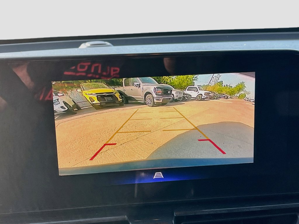 Used 2025 Chevrolet TrailBlazer RS w/ Convenience Package AWD/4WD image 13
