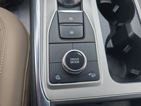 Used 2023 Ford Explorer Limited w/ Class IV Trailer Tow Package image 28