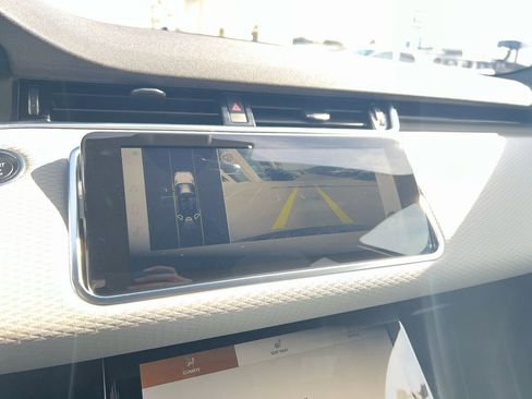 Used 2023 Land Rover Range Rover Evoque S image 20