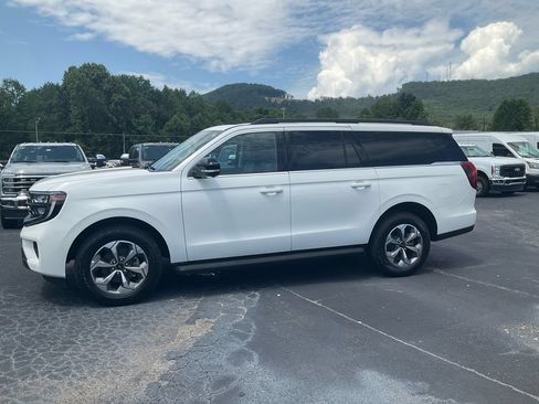 New 2027 Ford Expedition Max Active AWD/4WD image 8