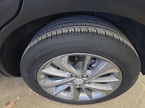 Used 2023 Buick Encore GX Essence w/ Experience Buick Package image 10