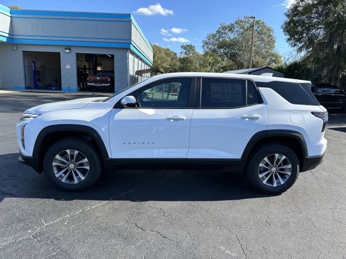 New 2026 Chevrolet Equinox LT image 8