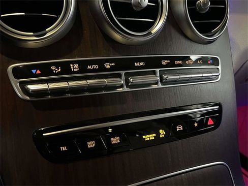 Certified 2022 Mercedes-Benz GLC 300 4MATIC image 31