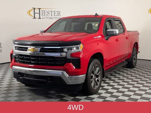 Used 2022 Chevrolet Silverado 1500 LT AWD/4WD image 4
