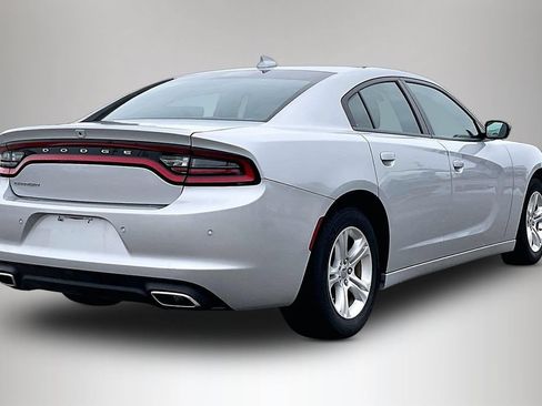 Used 2023 Dodge Charger SXT RWD image 5