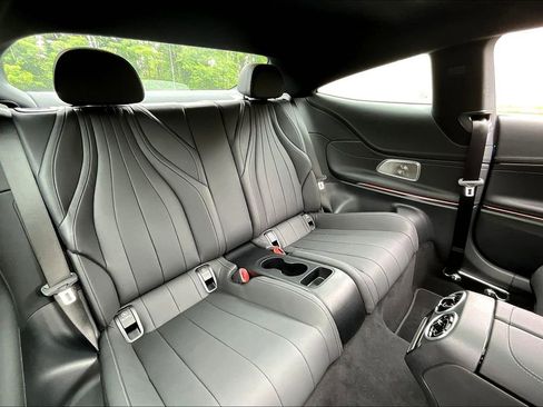 Used 2024 Mercedes-Benz CLE 300 4MATIC Coupe image 29