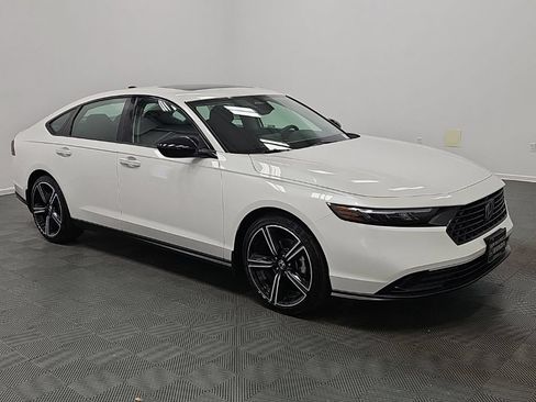 New 2026 Honda Accord SE image 2