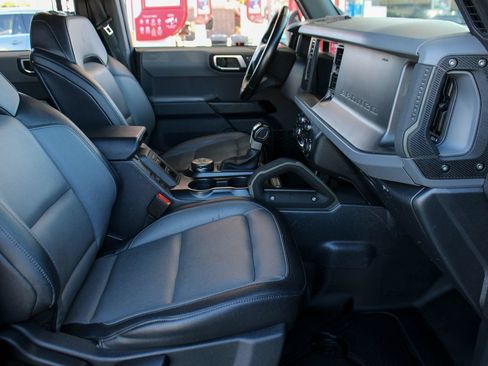Used 2024 Ford Bronco Everglades AWD/4WD image 20