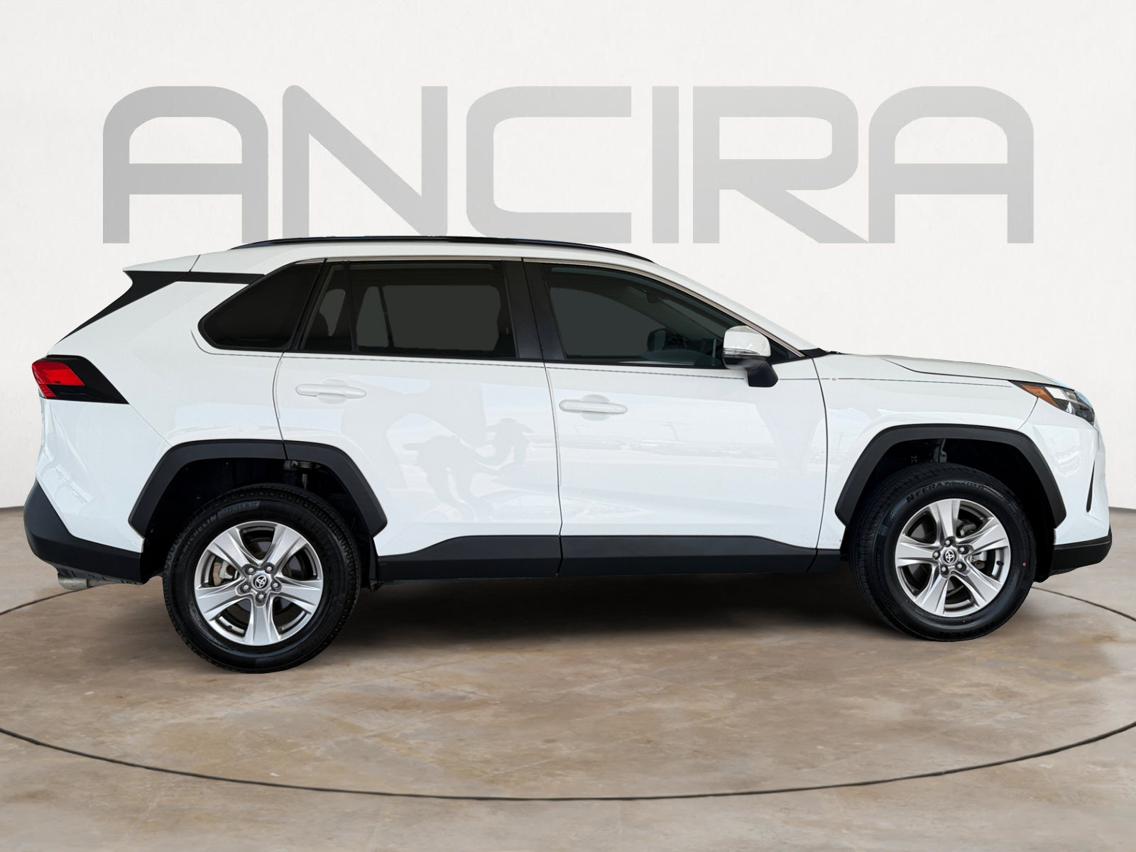 Used 2023 Toyota RAV4 XLE w/ Convenience Package FWD image 9