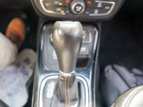 Used 2021 Jeep Compass Limited w/ Elite Interior Group image 24