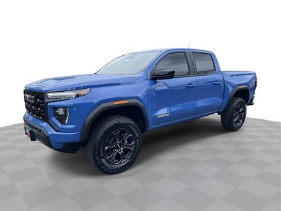 New 2025 GMC Canyon Elevation w/ Convenience Package