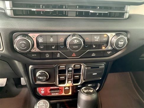 New 2026 Jeep Wrangler Unlimited Sport AWD/4WD image 36