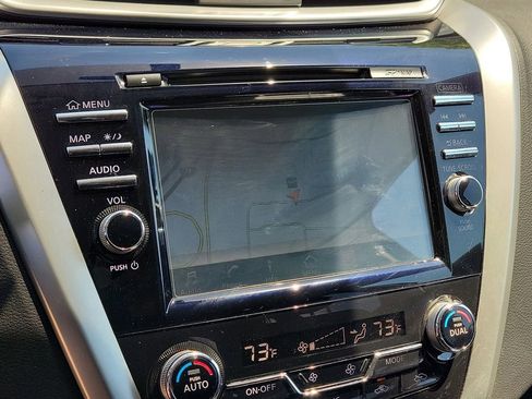 Used 2017 Nissan Murano S w/ Navigation Package AWD/4WD image 18