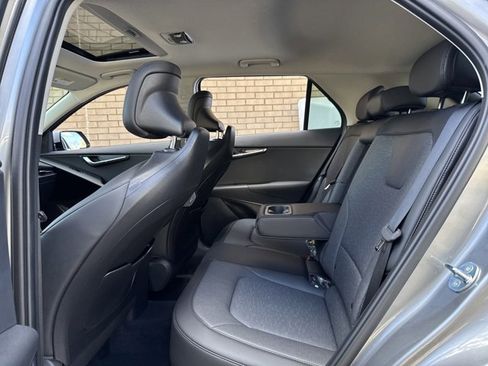 New 2025 Kia Niro SX Touring image 20