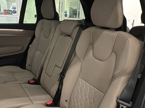New 2026 Volvo XC90 T8 Plus w/ Protection Package Premier image 26