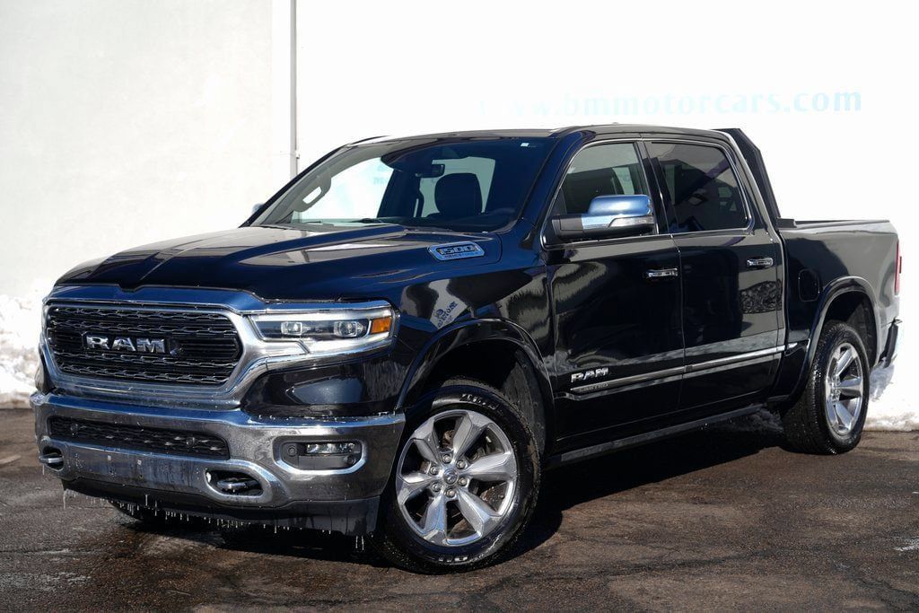 Used 2022 RAM 1500 Limited AWD/4WD image 2