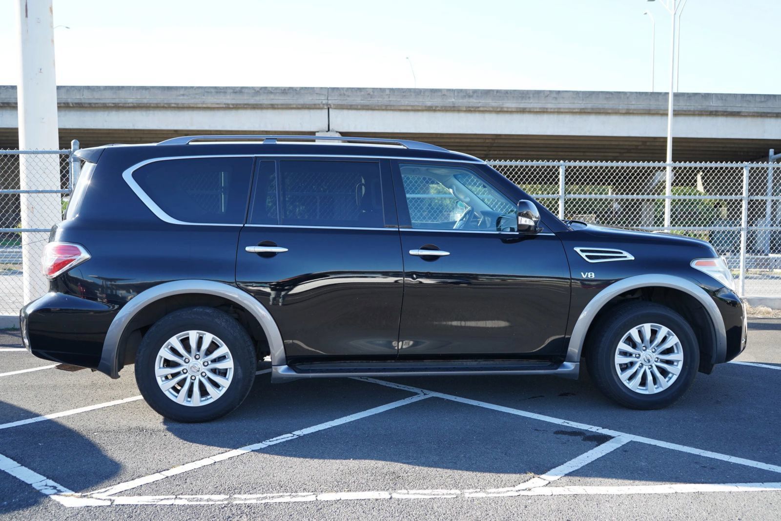 Used 2017 Nissan Armada SV w/ Driver Package RWD image 23