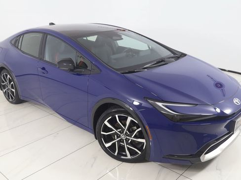 Used 2024 Toyota Prius Prime Premium w/ Advanced Technology Package FWD image 20