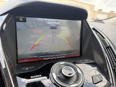 Used 2014 Ford Escape Titanium w/ Equipment Group 401A FWD image 19