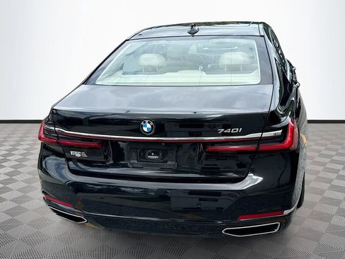 Used 2020 BMW 740i w/ Cold Weather Package RWD image 7