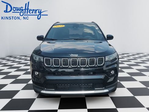 Used 2023 Jeep Compass Limited w/ Sun and Sound Group AWD/4WD image 8