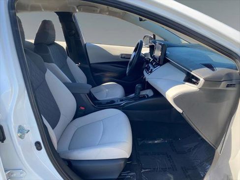 Certified 2022 Toyota Corolla LE image 15