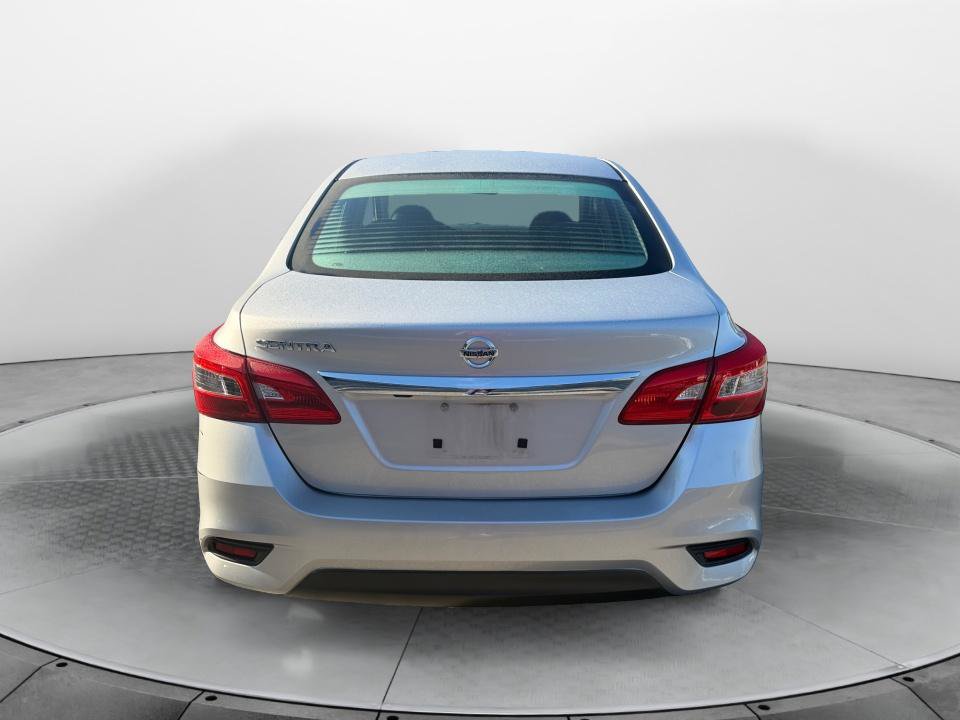 Used 2019 Nissan Sentra S FWD image 14