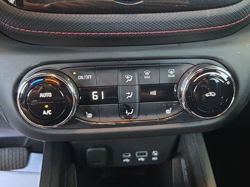 Used 2023 Chevrolet TrailBlazer RS w/ Convenience Package FWD image 40