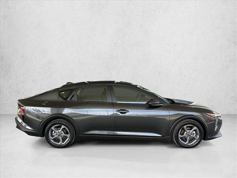 Used 2025 Kia K4 FWD image 4