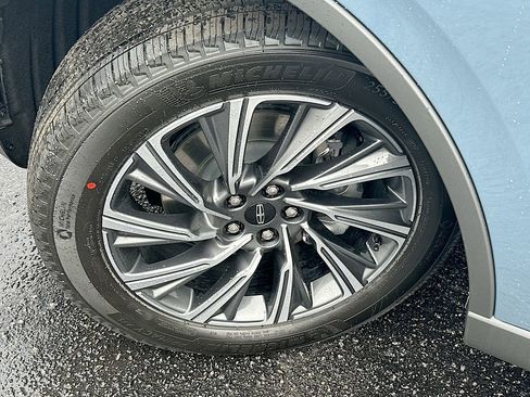 New 2026 Lincoln Aviator 2WD image 24