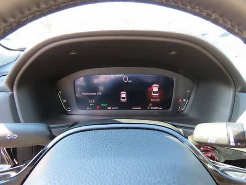 Certified 2025 Honda Accord Touring image 31