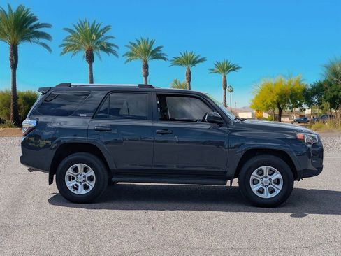 Used 2024 Toyota 4Runner SR5 image 6