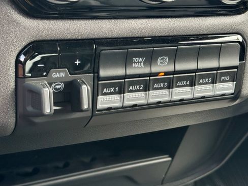 New 2026 RAM 3500 Tradesman w/ Chrome Appearance Group A AWD/4WD image 21
