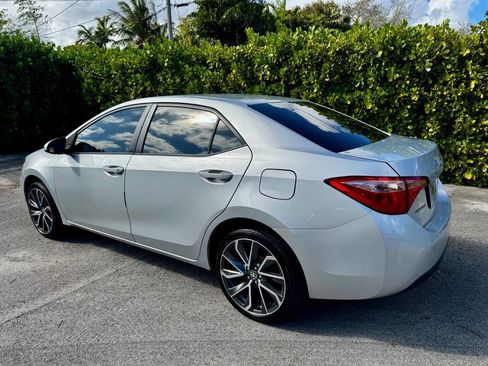 Used 2018 Toyota Corolla LE image 5