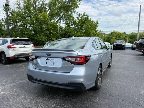Used 2025 Subaru Legacy Limited AWD/4WD image 6