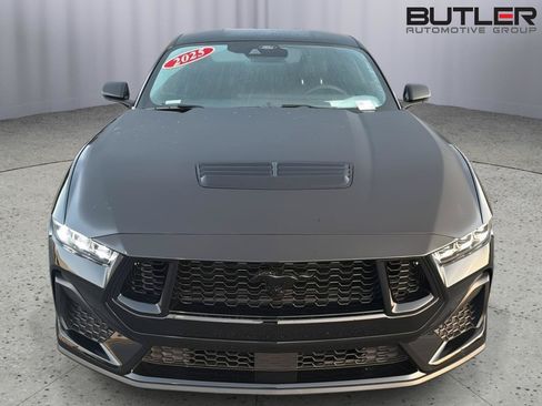 Used 2025 Ford Mustang GT Premium RWD image 9