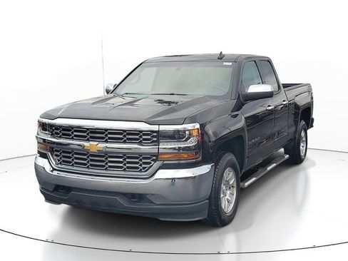 Certified 2019 Chevrolet Silverado 1500 LT image 2