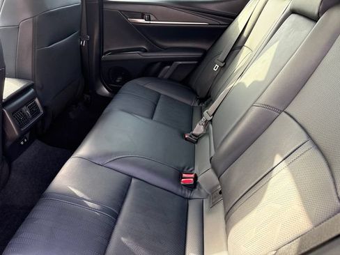 Used 2026 Toyota Camry XSE w/ Premium Package FWD image 17