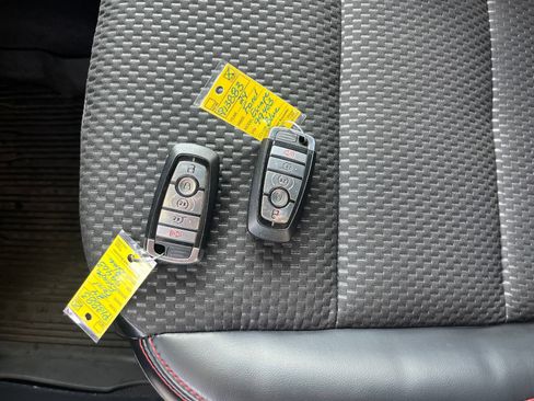 Certified 2024 Ford Escape ST-Line w/ Tech Pack #1 FWD image 29