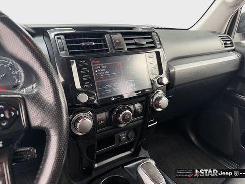 Used 2024 Toyota 4Runner TRD Off-Road Premium w/ Moonroof Package AWD/4WD image 15