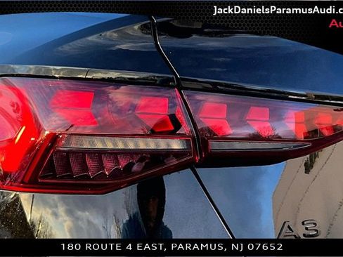 Used 2025 Audi A3 2.0T Premium w/ Convenience Package image 22