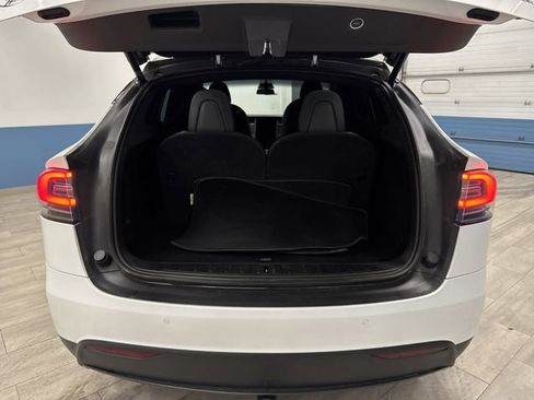 Used 2020 Tesla Model X Long Range image 14