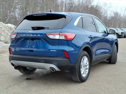 Used 2022 Ford Escape SE w/ Convenience Package image 4